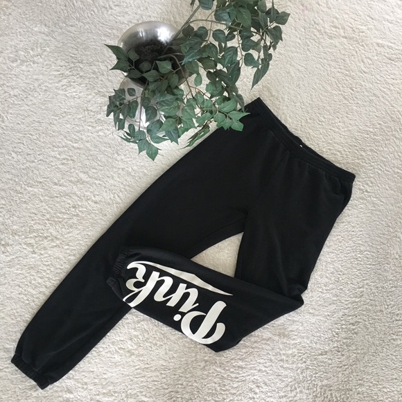 PINK Victoria's Secret Pants - Victoria’s Secret PINK joggers sweatpants